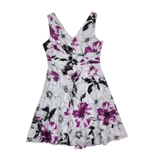 Robbie Bee Women Fit & Flare Empire Waist Dress Sleeveless Floral Size 12P - Picture 6 of 9